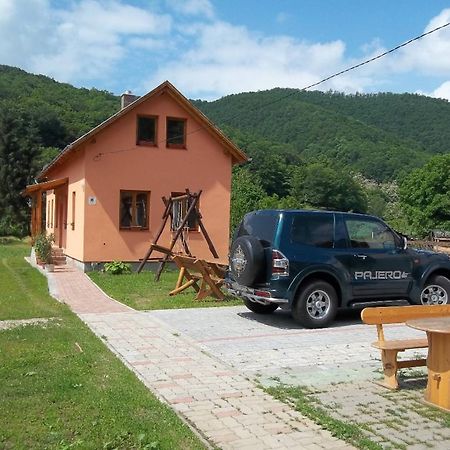 Szikla Vendeghaz Ξενοδοχείο Istenmezeje Εξωτερικό φωτογραφία